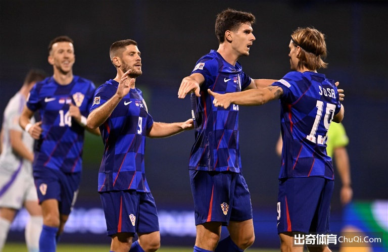 詹姆斯早点,发声,鲍威尔或能,ued,UED,UED体育入口,UED官网,UED体育APP下载