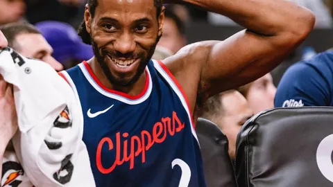 广州打造社区“迷你足球场”，引领足球青训新模式